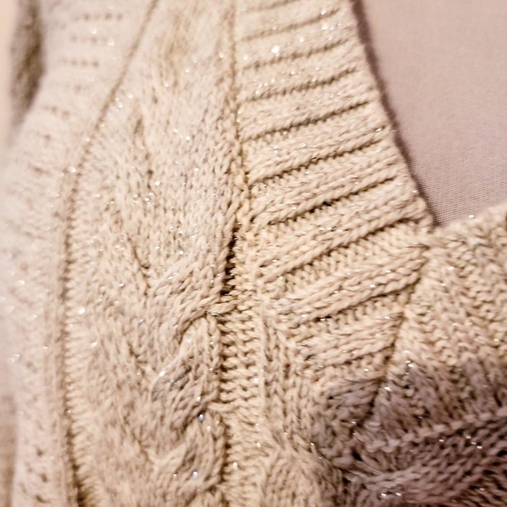 Lane Bryant Cable Knit Pullover V Neck Sweater - Picture 2 of 6